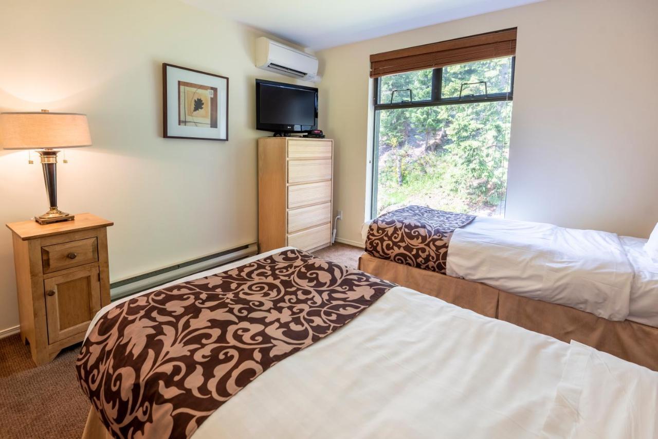 The Ironwood On Blueberry Hill Apartman Whistler Kültér fotó