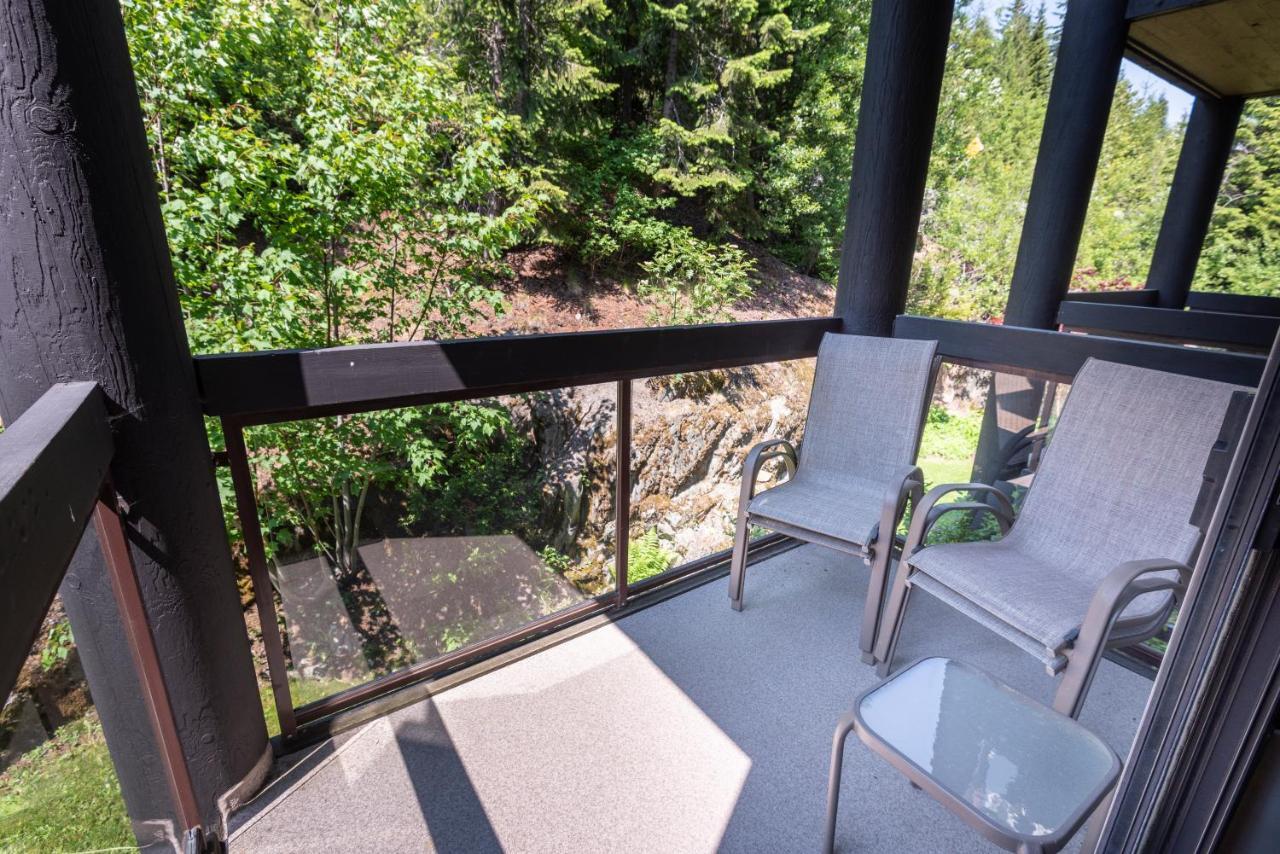The Ironwood On Blueberry Hill Apartman Whistler Kültér fotó