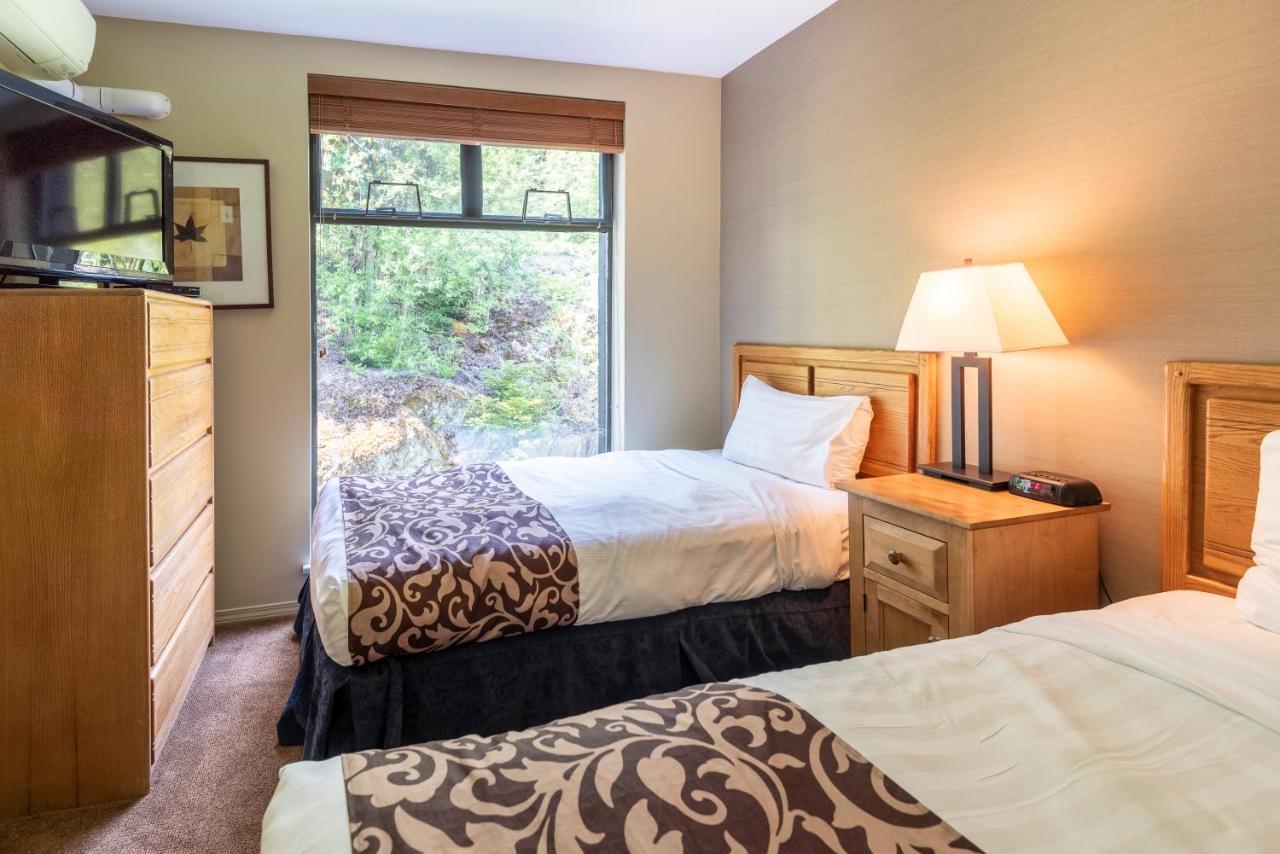 The Ironwood On Blueberry Hill Apartman Whistler Kültér fotó