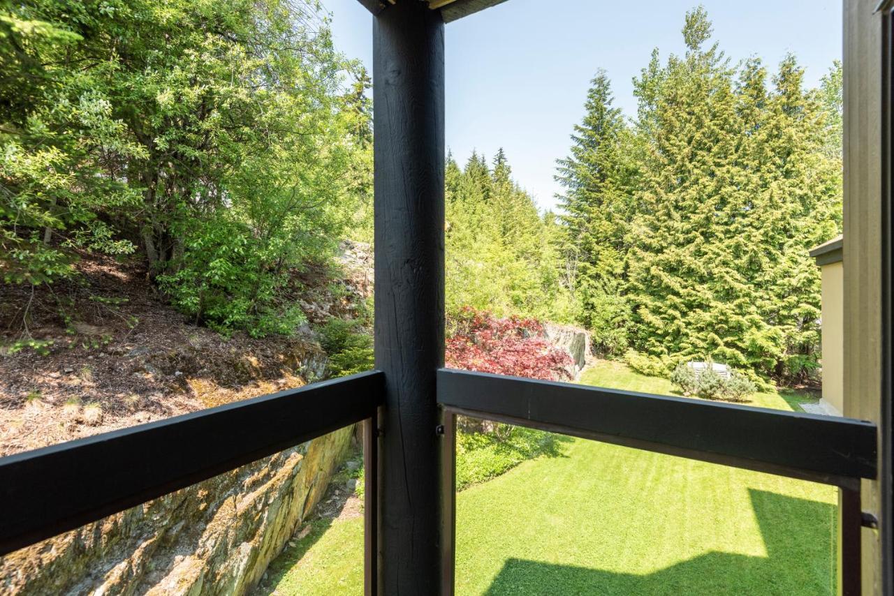 The Ironwood On Blueberry Hill Apartman Whistler Kültér fotó