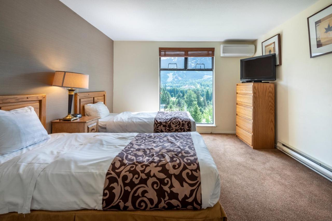 The Ironwood On Blueberry Hill Apartman Whistler Kültér fotó