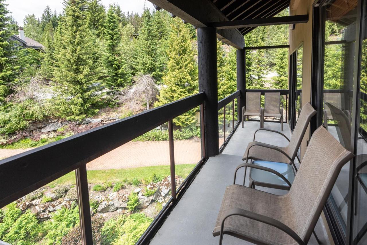 The Ironwood On Blueberry Hill Apartman Whistler Kültér fotó