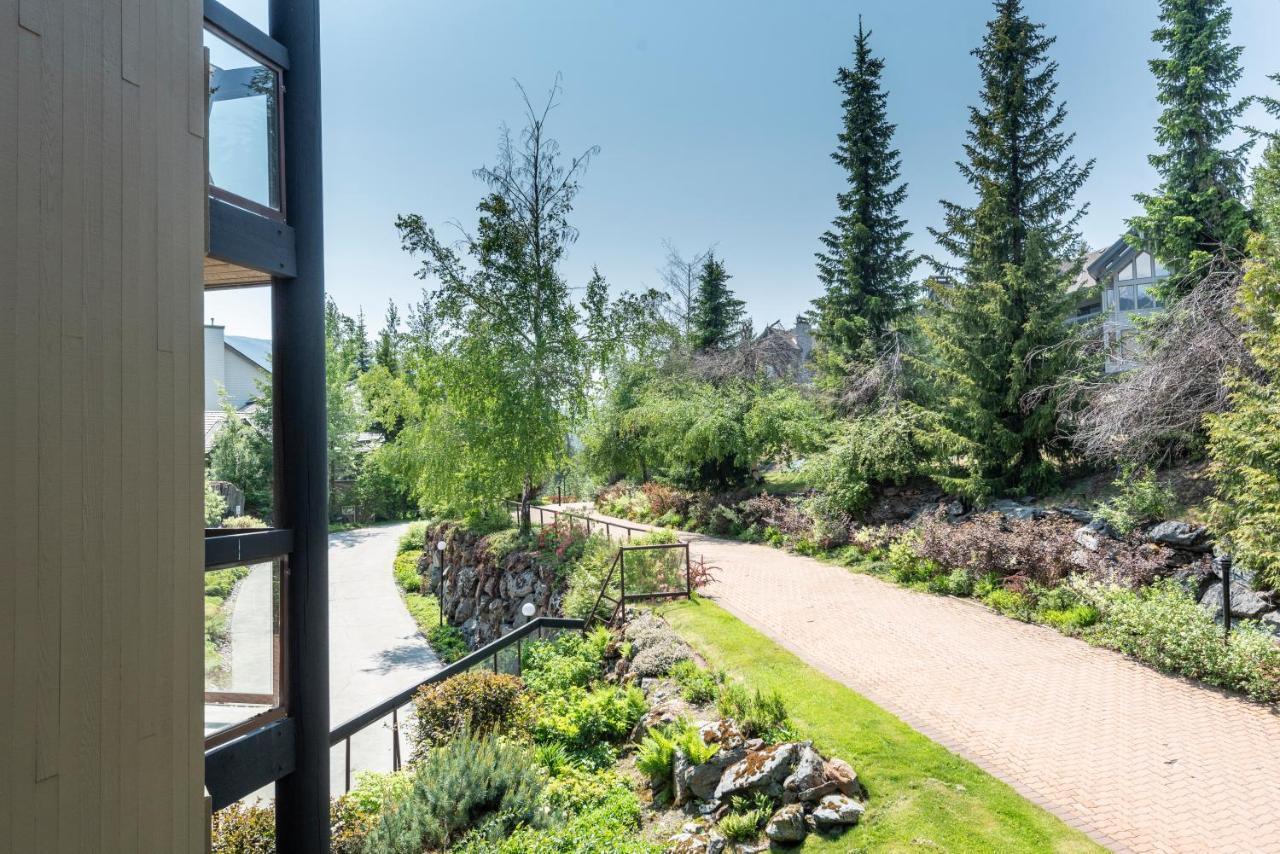The Ironwood On Blueberry Hill Apartman Whistler Kültér fotó